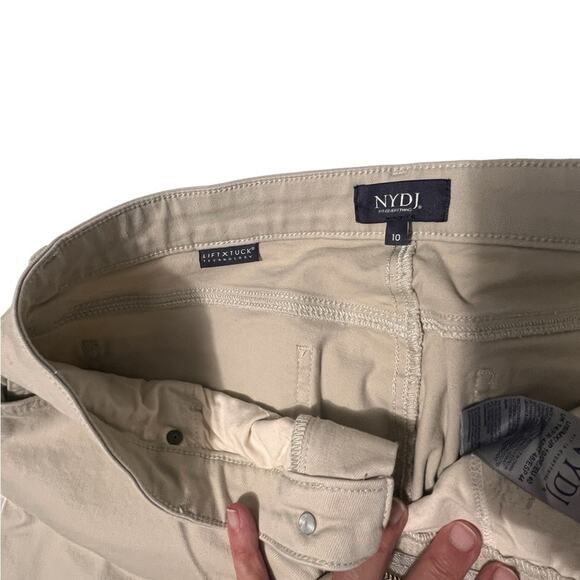 NYDJ Beige/Tan Chloe Skinny Capri Jeans Size 10 - Picture 5 of 5